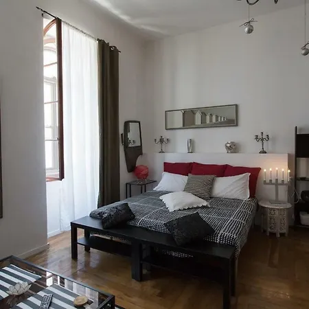 Centro Citta Teatro 3* トリエステ